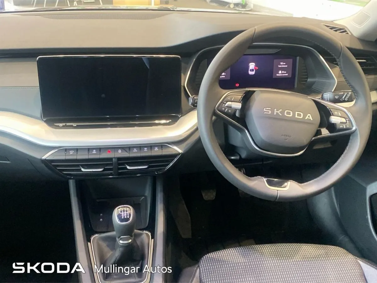 Skoda Octavia Selection 2.0tdi 115HP - Image 2