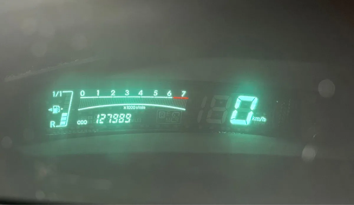 Toyota Yaris - Image 2