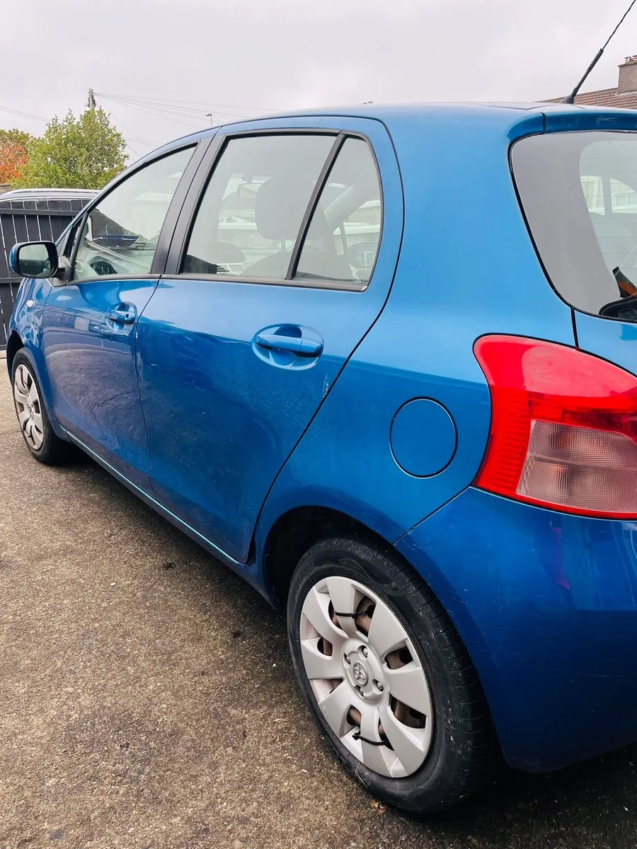 Toyota Yaris - Image 4