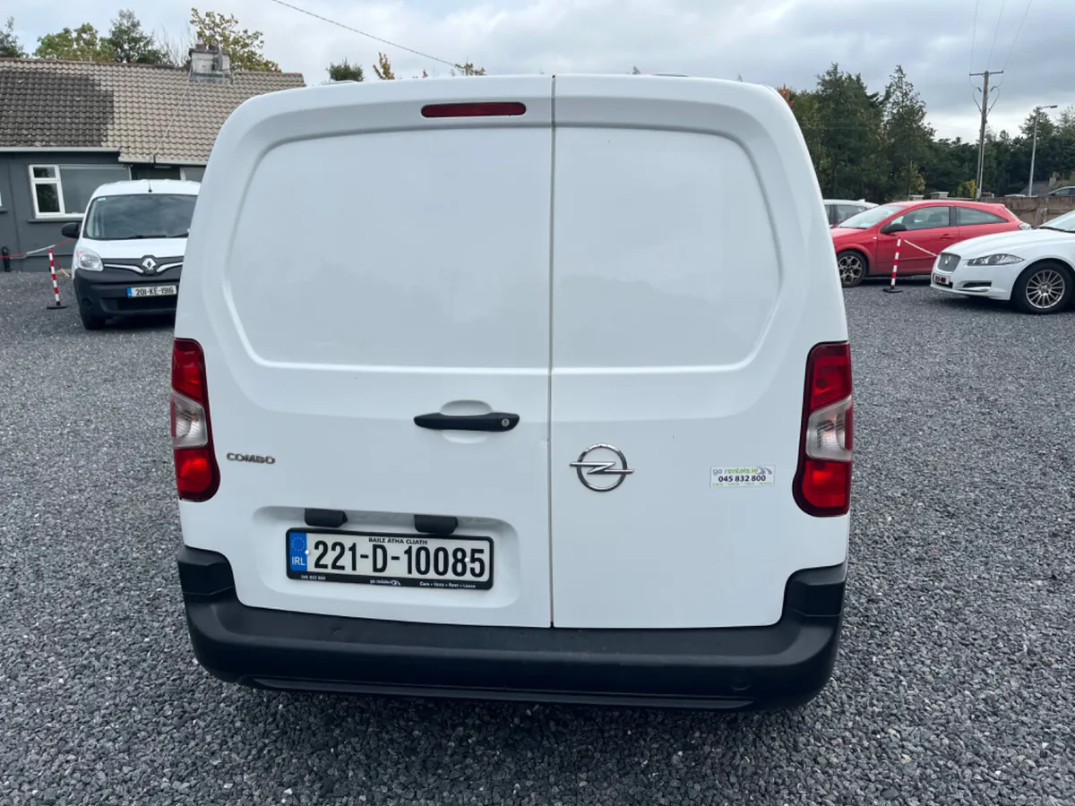 Opel Combo 6 Speed 100BHP 1.5L Diesel - Image 4