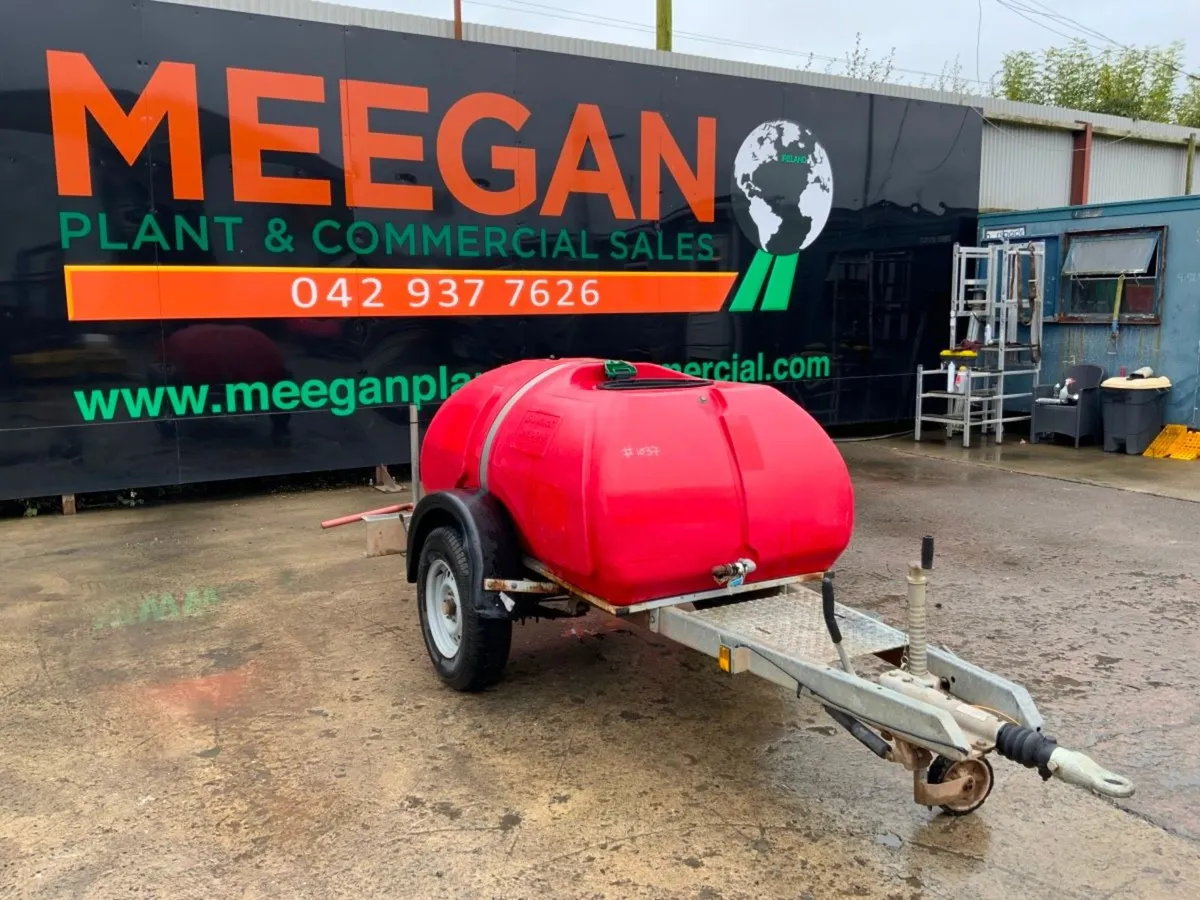 950lts SINGLE AXLE WATER BOWSER.....1037 - Image 1