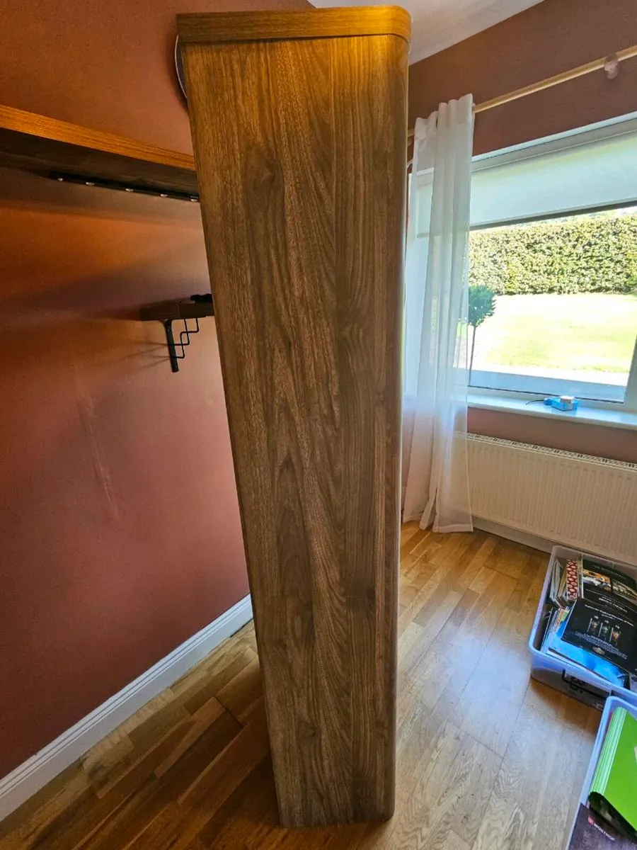 Bookcase - Image 4