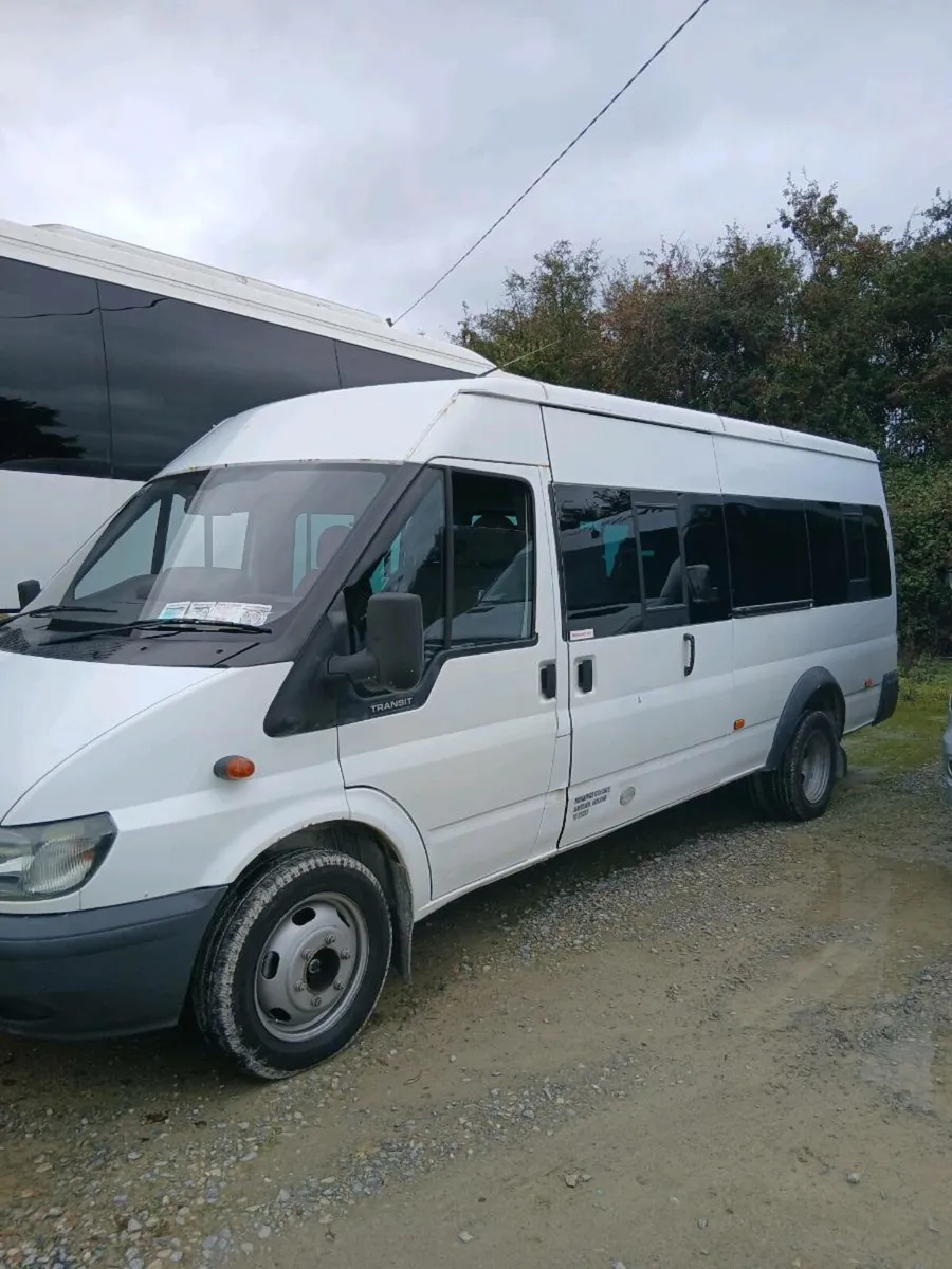 Ford Transit - Image 2