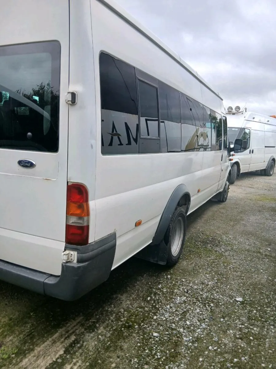 Ford Transit - Image 4