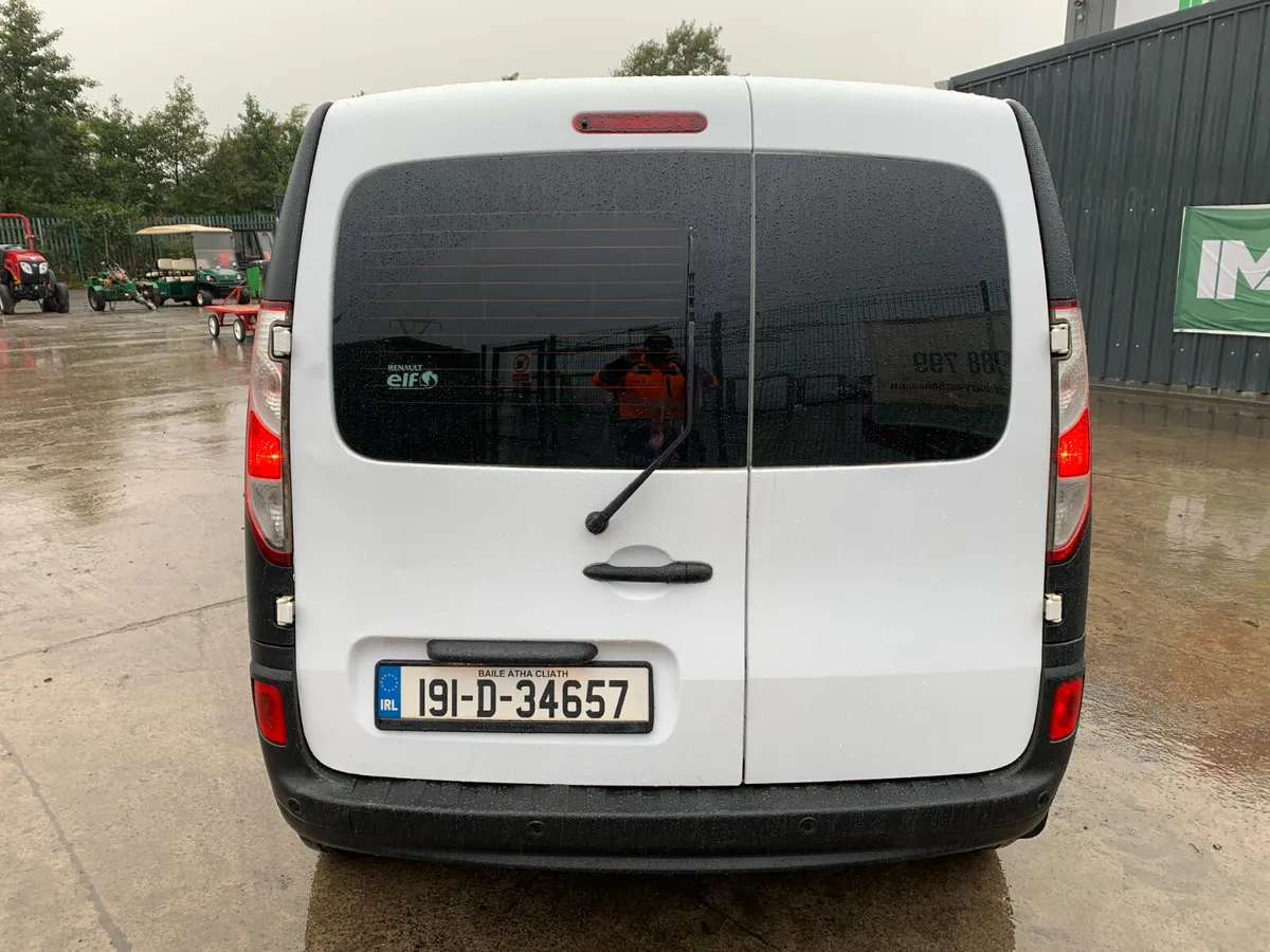 BID ONLINE NOW -  8 X 2019 RENAULT KANGOO VANS - Image 4