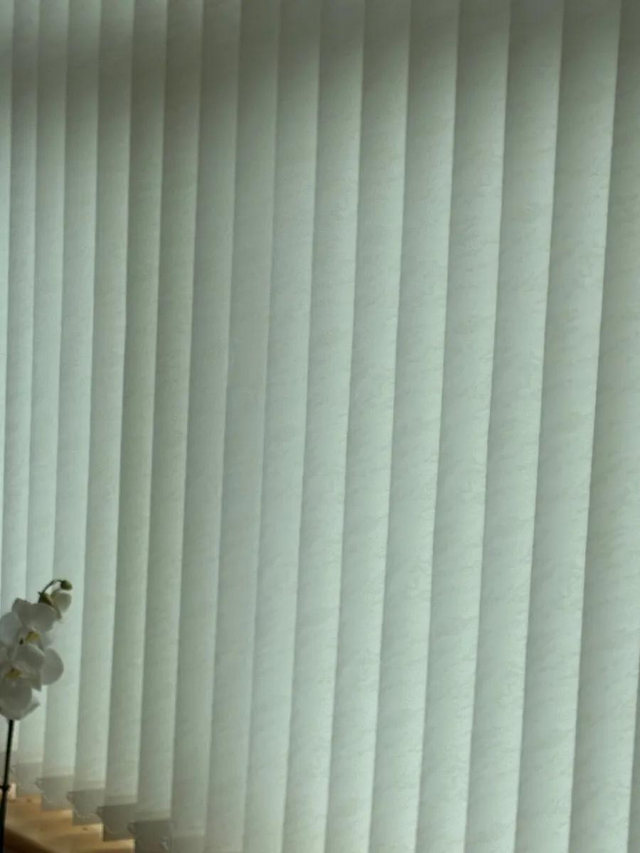 Vertical blinds of various sizes - Image 4