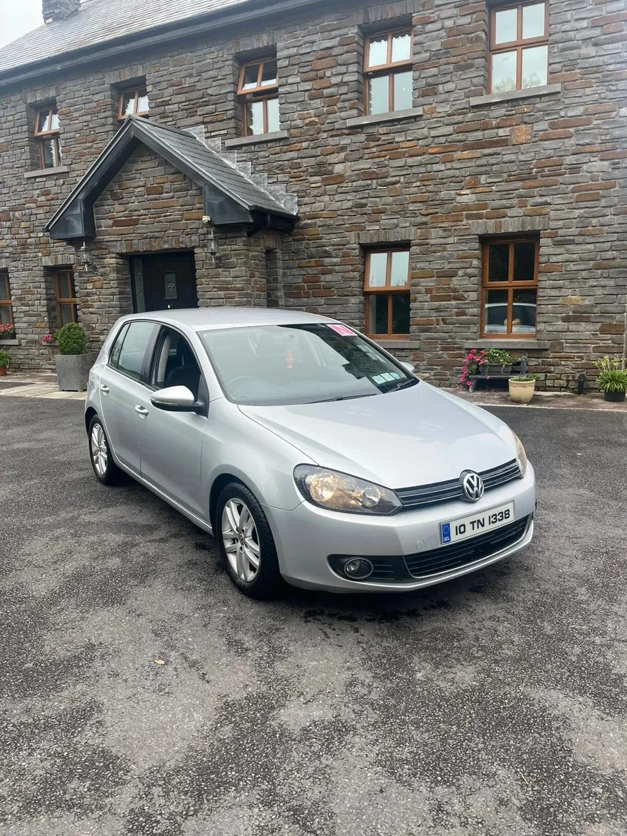 Volkswagen Golf - Image 1