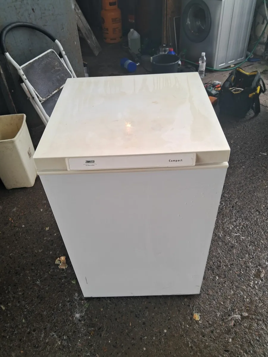 CHEST FREEZER FOR SALE - Image 1