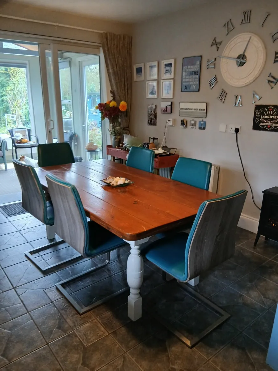 Farmhouse Kitchen table - Image 4