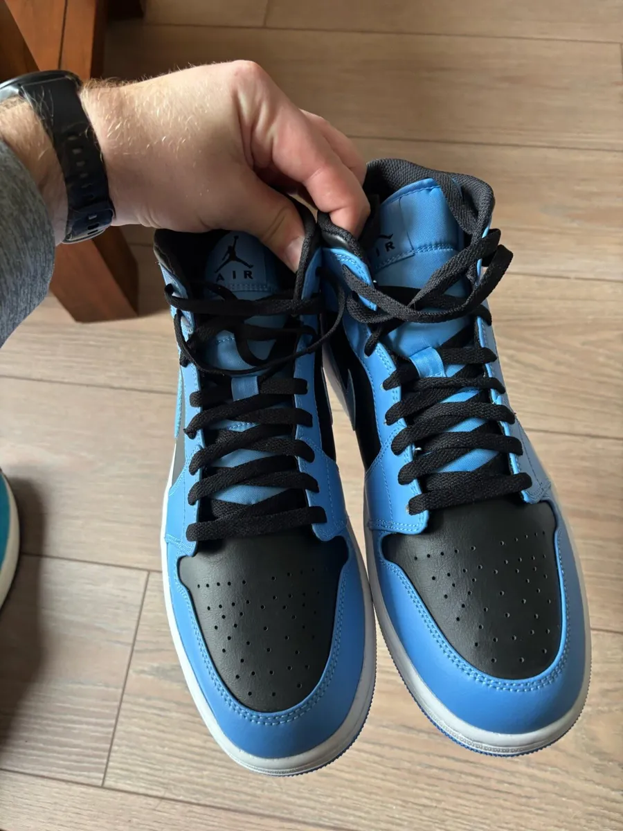 Jordan 1 Mid - Image 3
