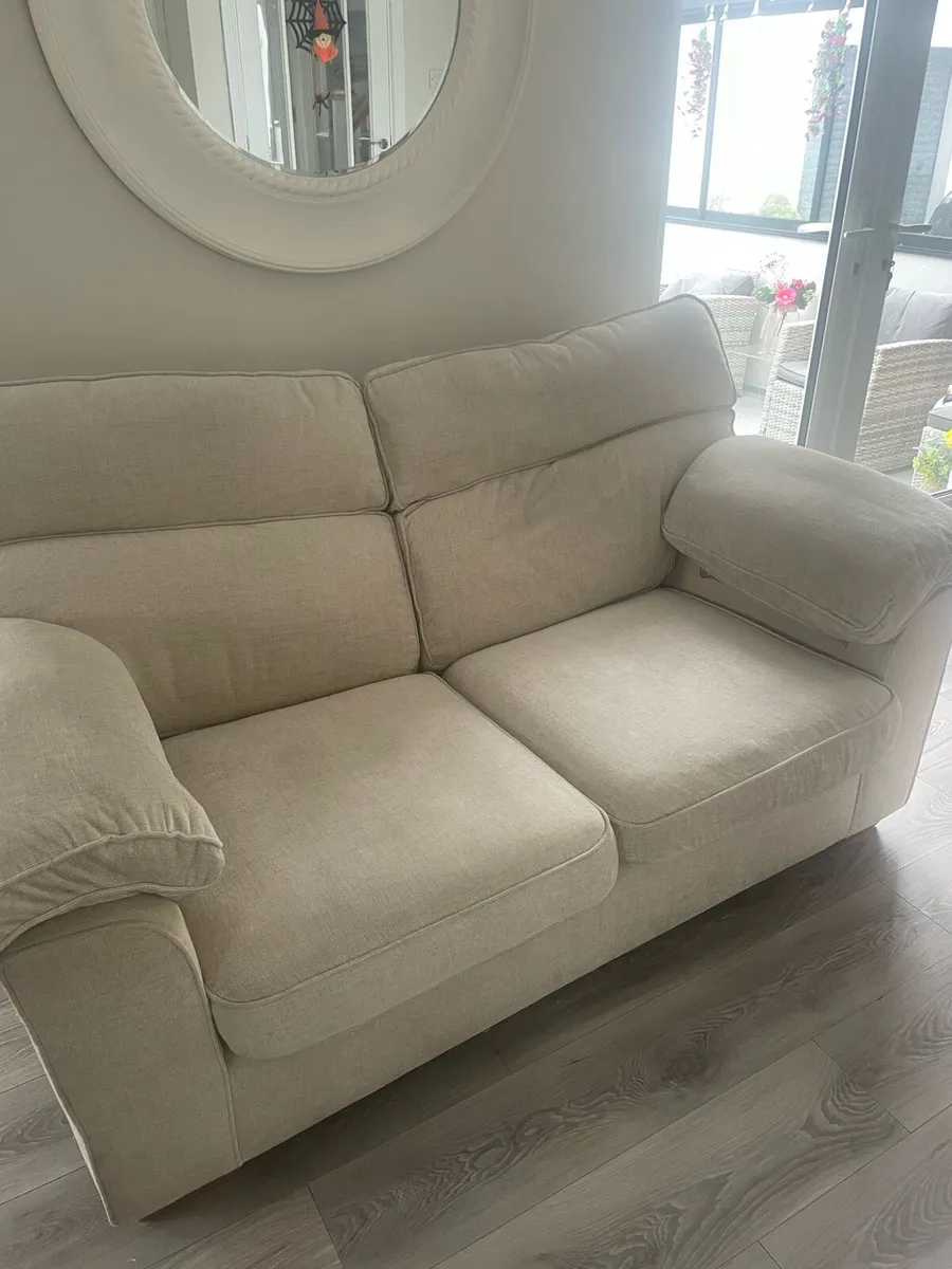 2 seater sofa - Image 4