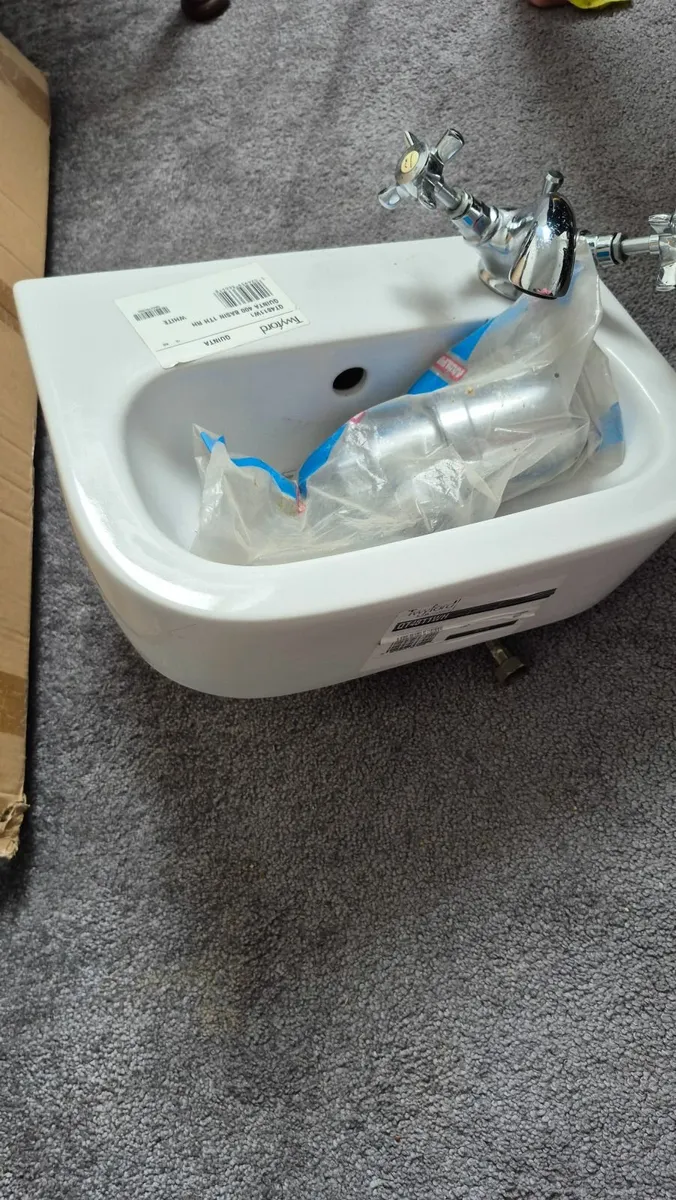 Sink - Image 1