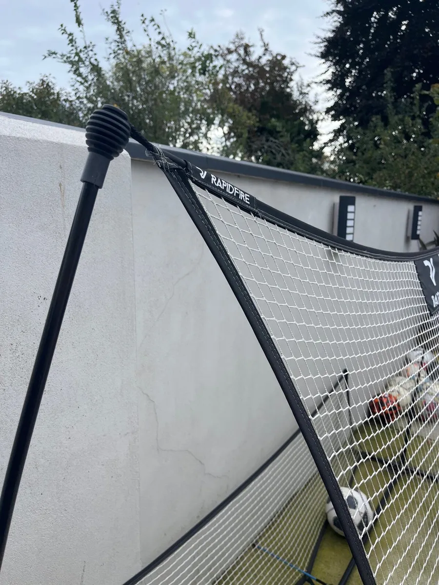 Football rebounder - Image 4