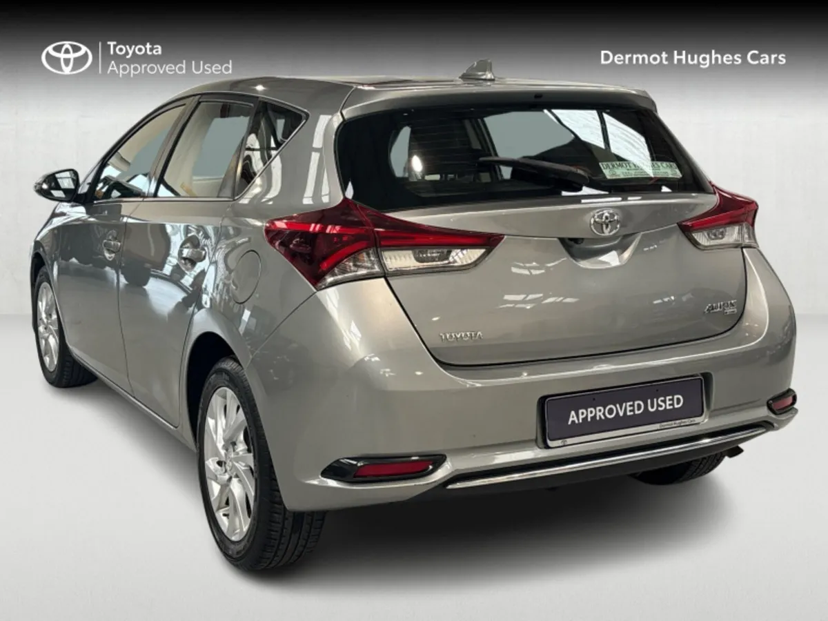 Toyota Auris 1.4D-4D LUNA - Image 2