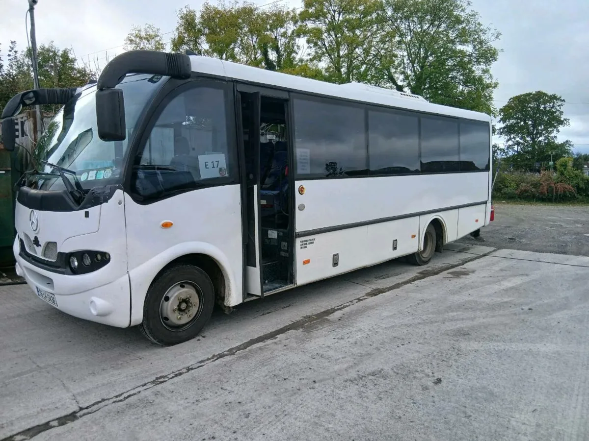 Mercedes Loxia - Image 2