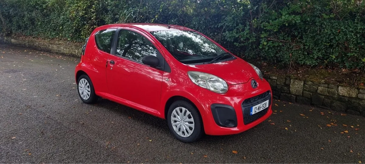 12 Citreon C1 1.0 VT 2 door - Image 1