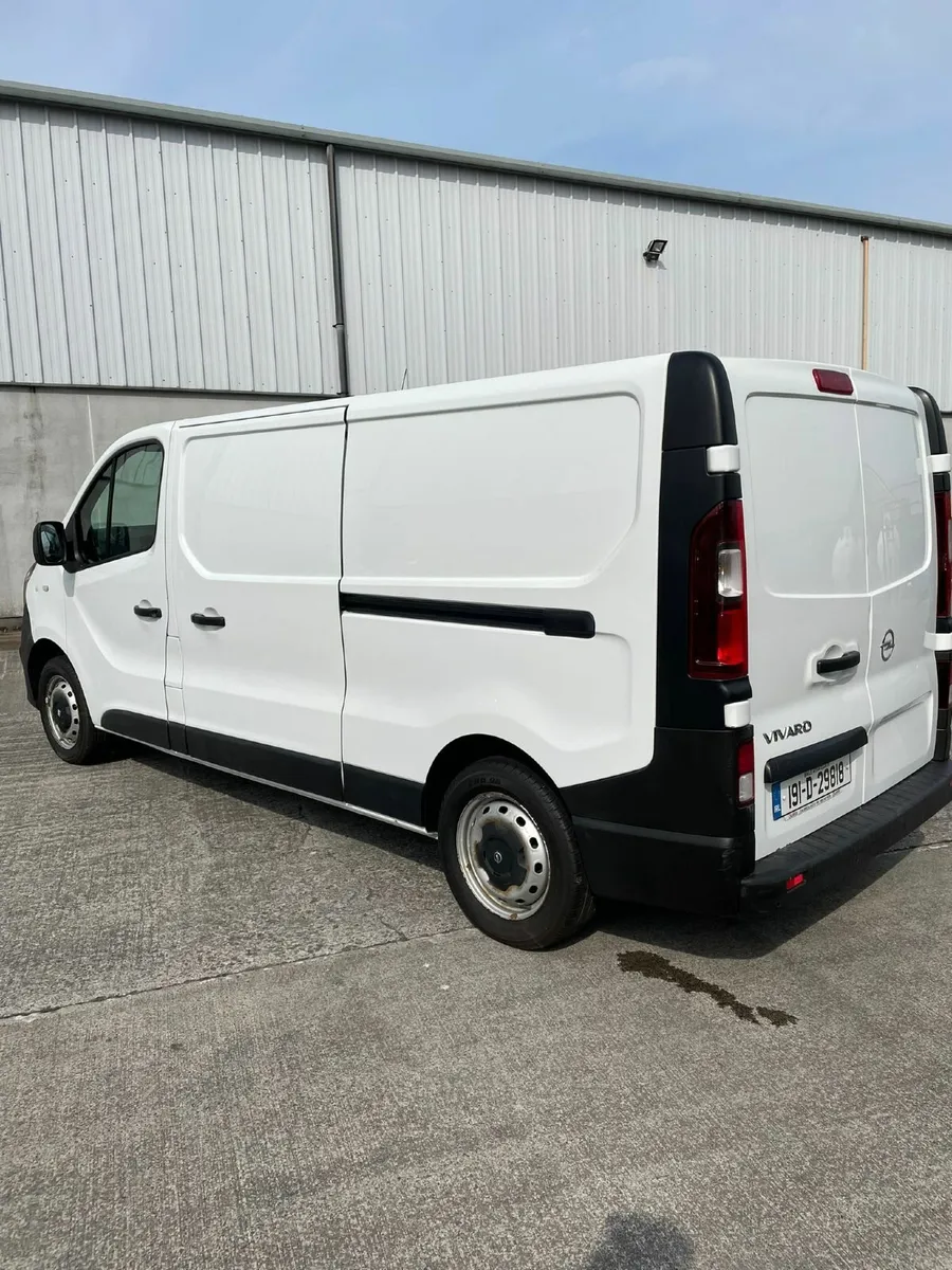 Opel Vivaro 2019 - Image 2