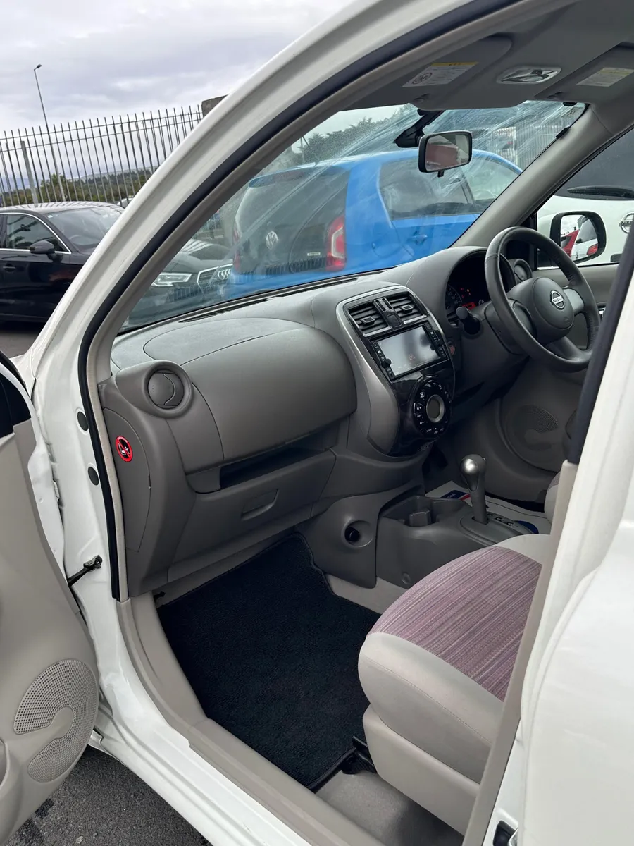 Nissan March Bolero - Image 4