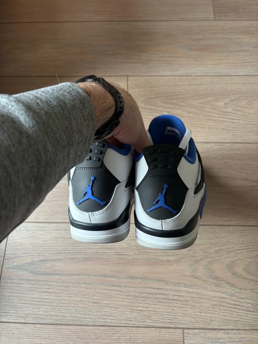 Jordan 4s - Image 4