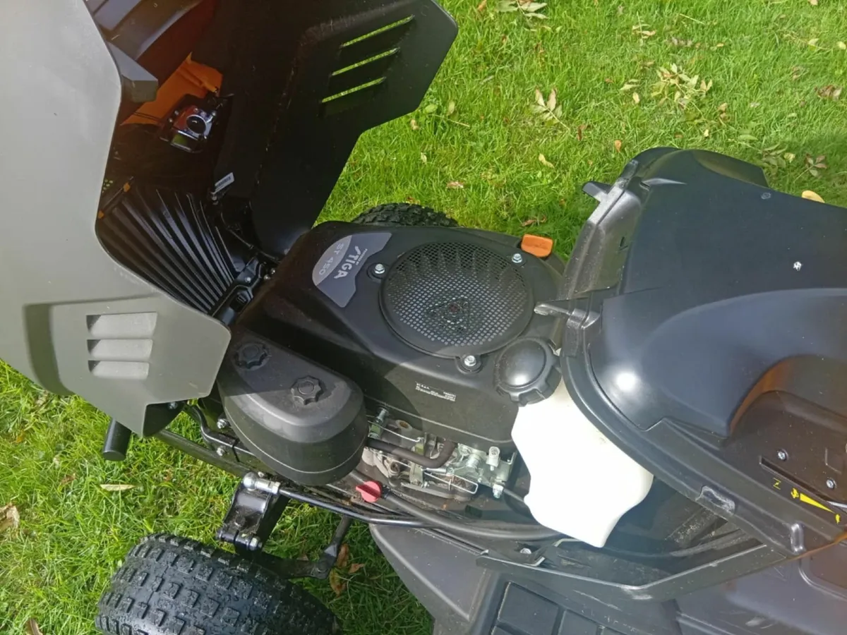 Ride on mower - Image 3