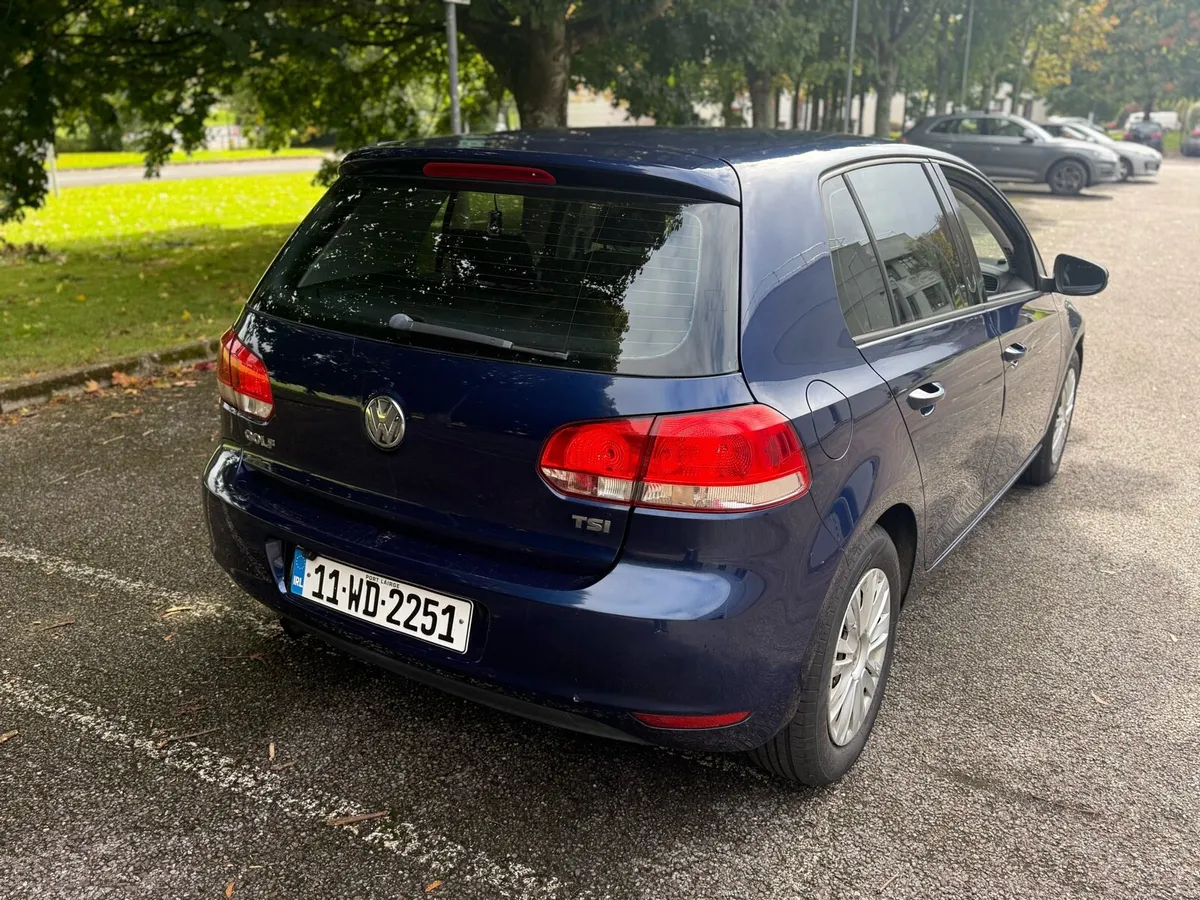 Volkswagen Golf 2011 1.2 automatic 70k miles - Image 4