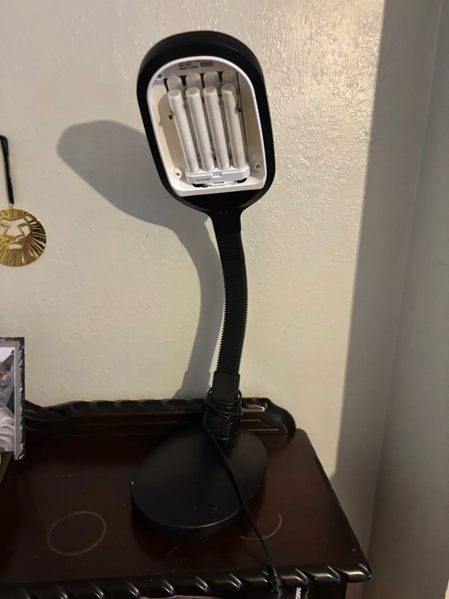 Desk lamp - Image 3