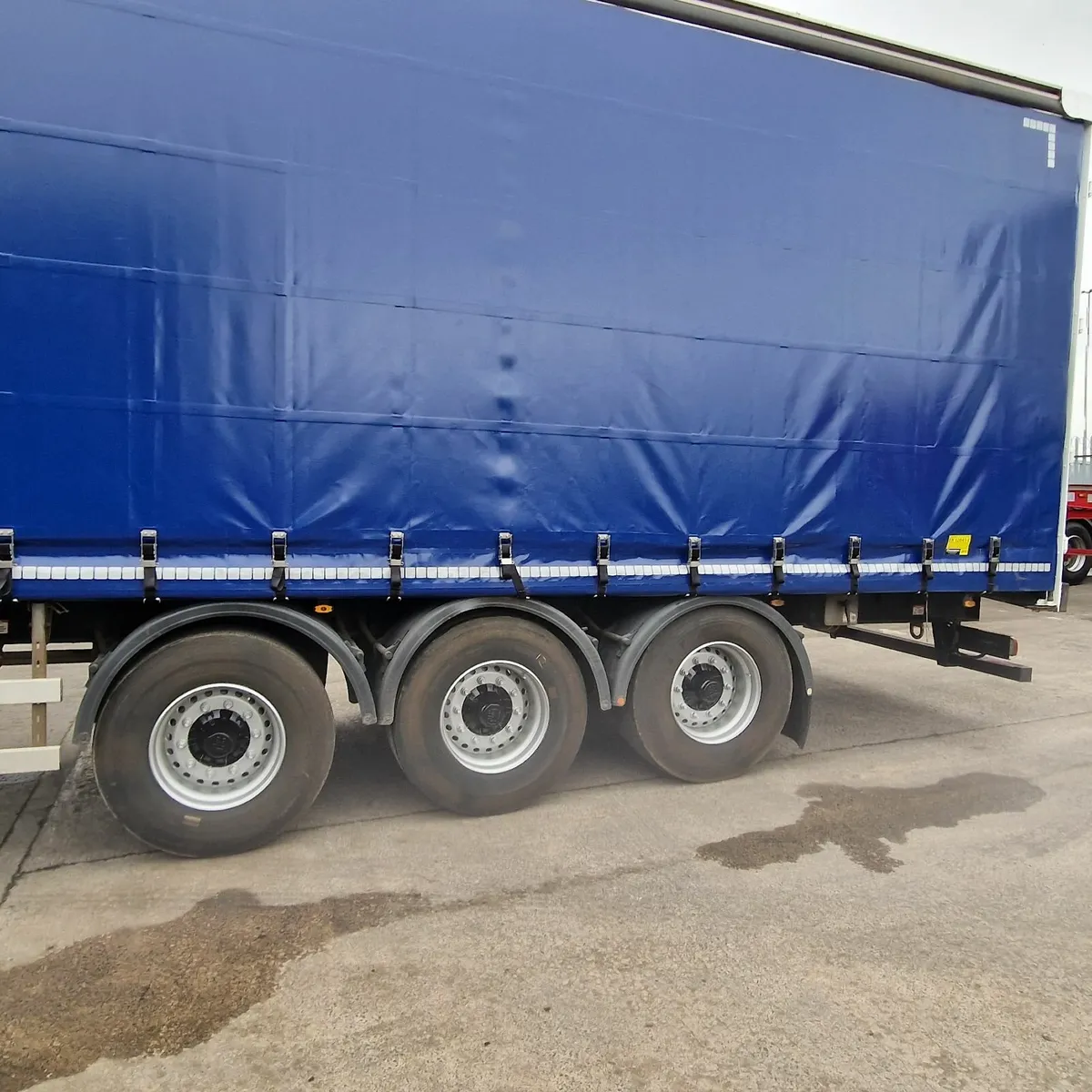 curtainsider trailer 4.35m - Image 2