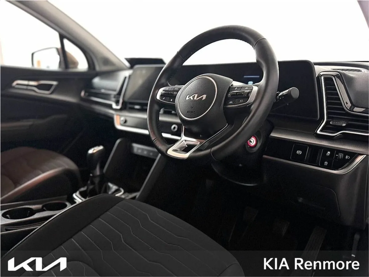 Kia Sportage Manual 5DR - Image 2