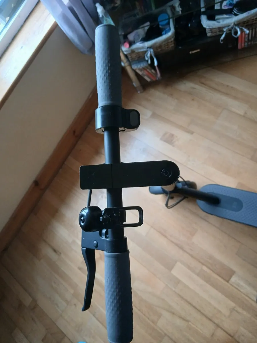 Electric scooter - Image 2