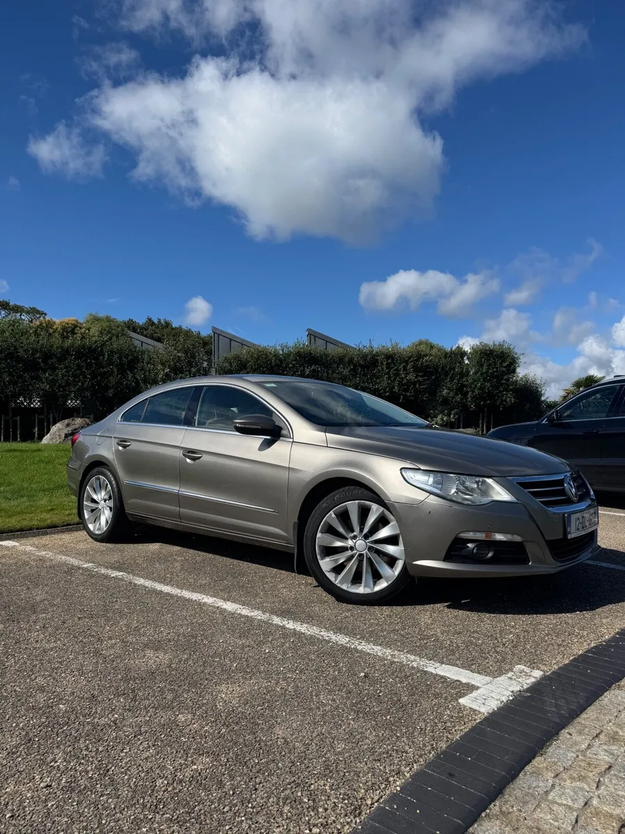 Volkswagen CC 2012 - Image 1