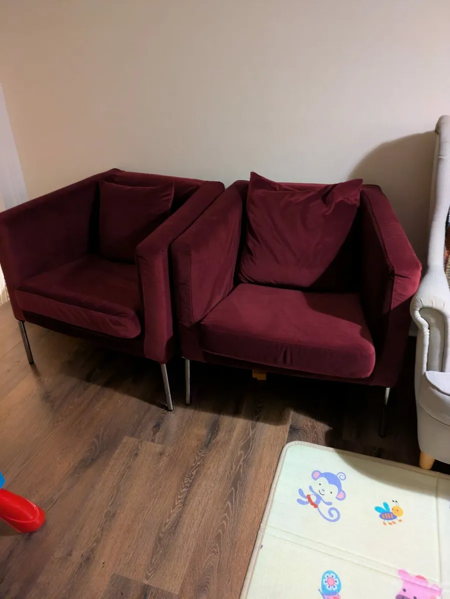 Burgundy armchairs - Image 4
