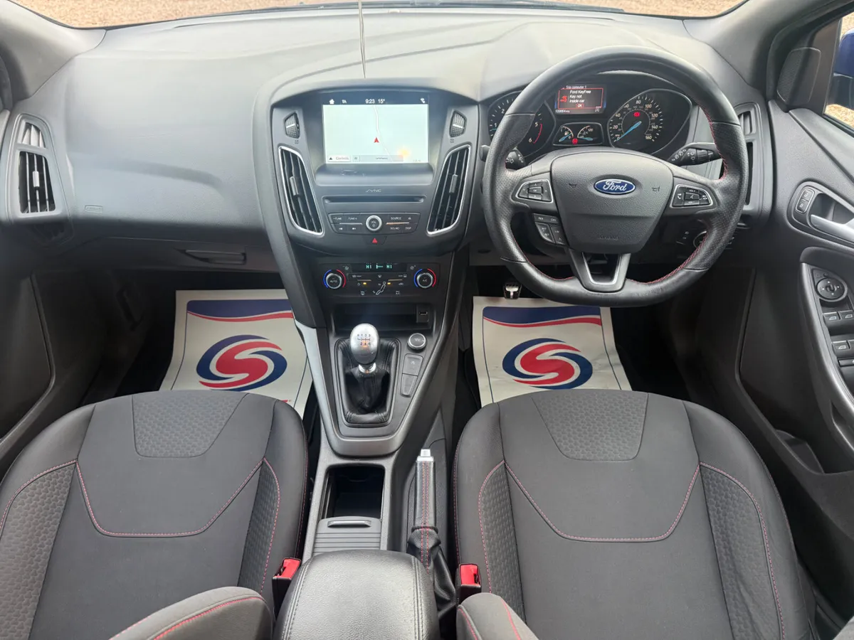 181 Ford Focus St Line X - Image 2