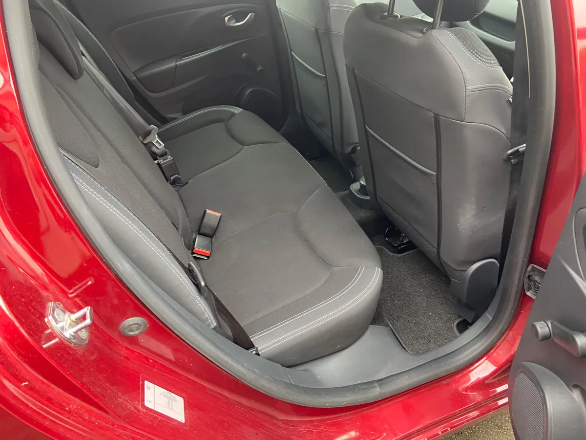 Renault Clio 2018 LOW MILEAGE - Image 2