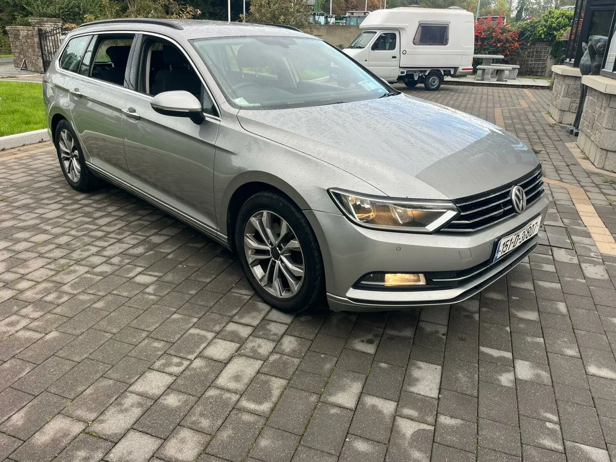 2015 Volkswagen Passat NO DAMAGE - Image 1