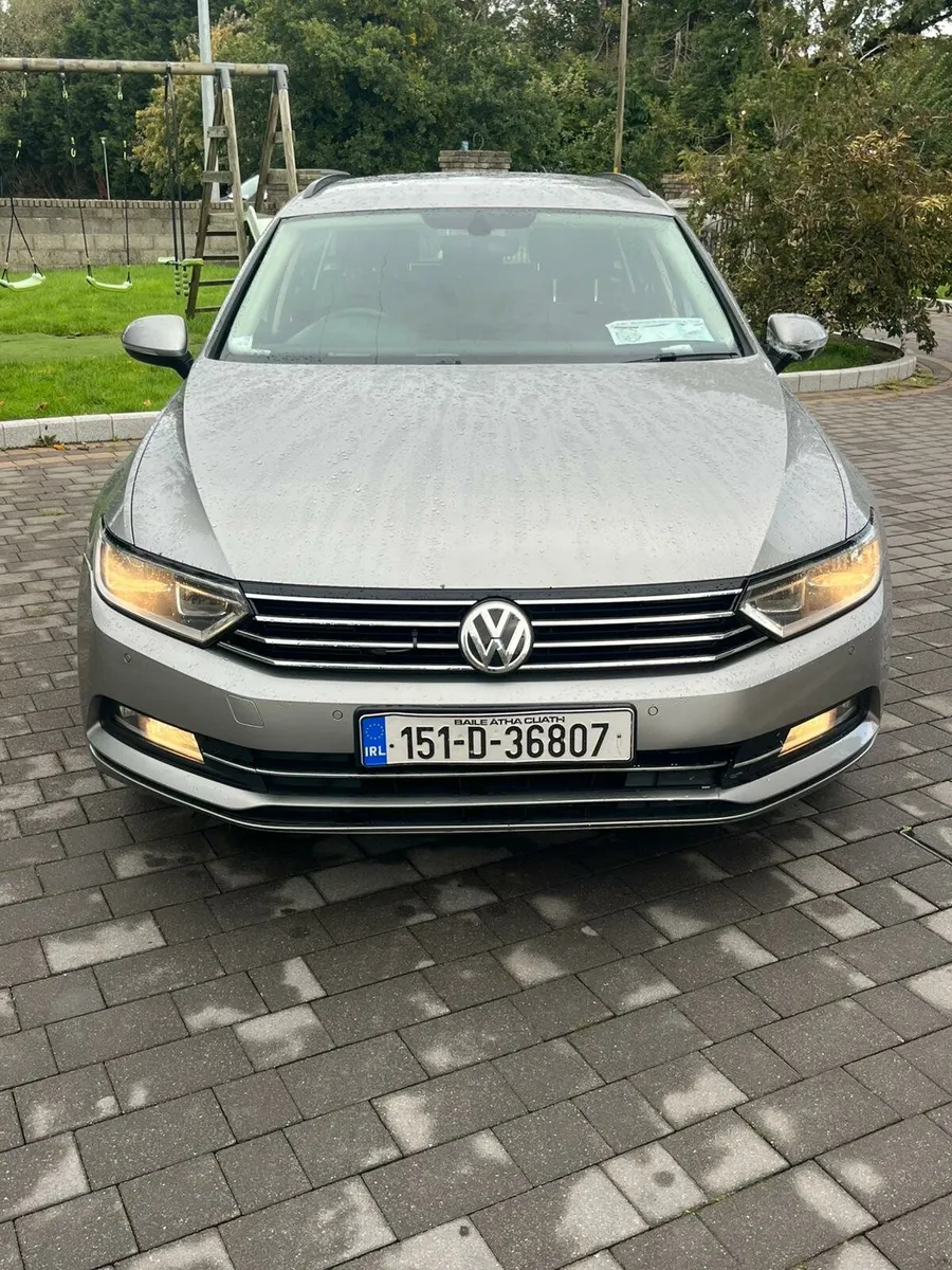 2015 Volkswagen Passat NO DAMAGE - Image 3