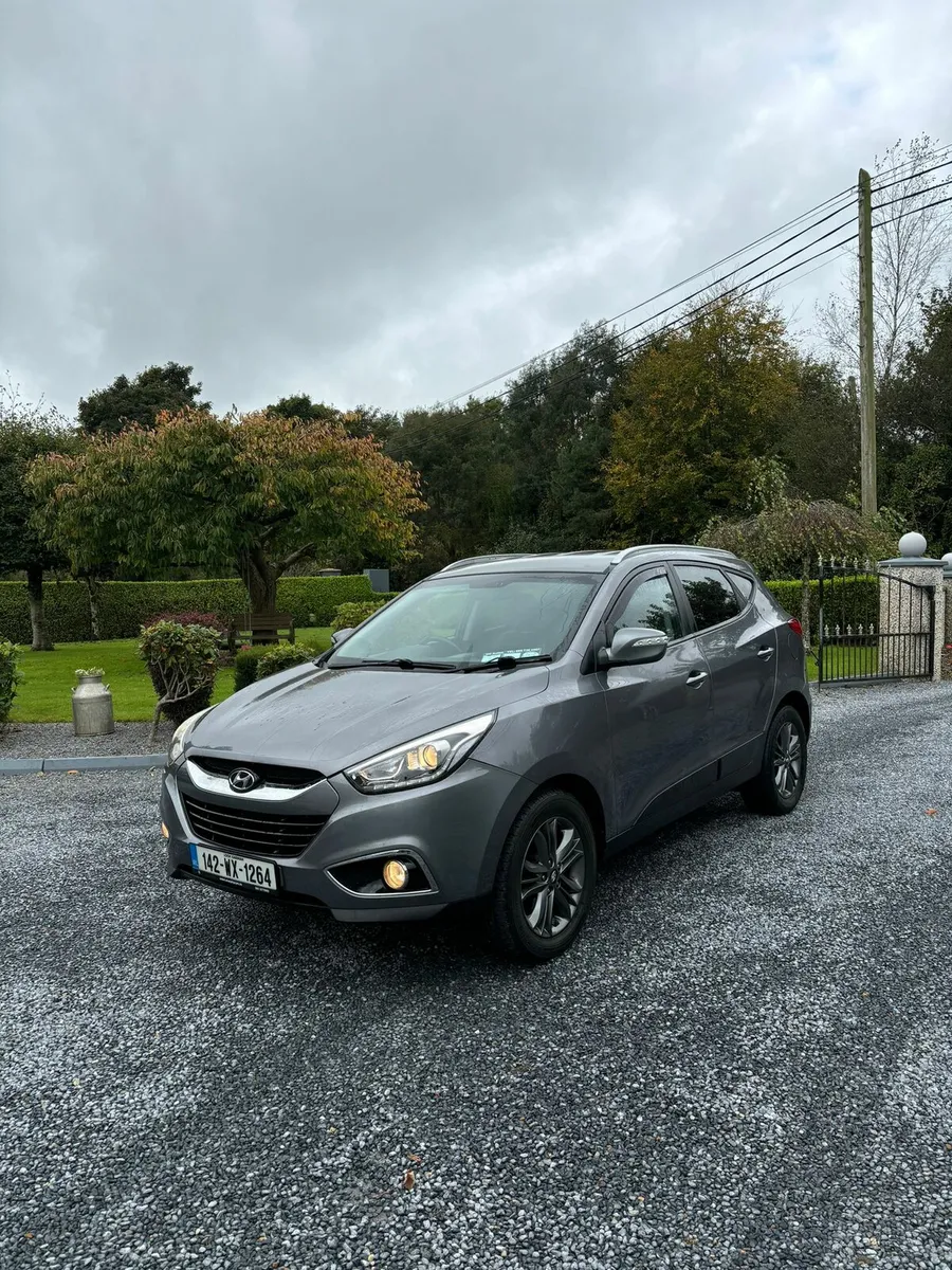 142 HYUNDAI ix35  New Nct LOW KMS - Image 1