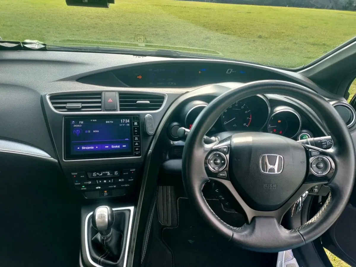Honda civic - Image 2