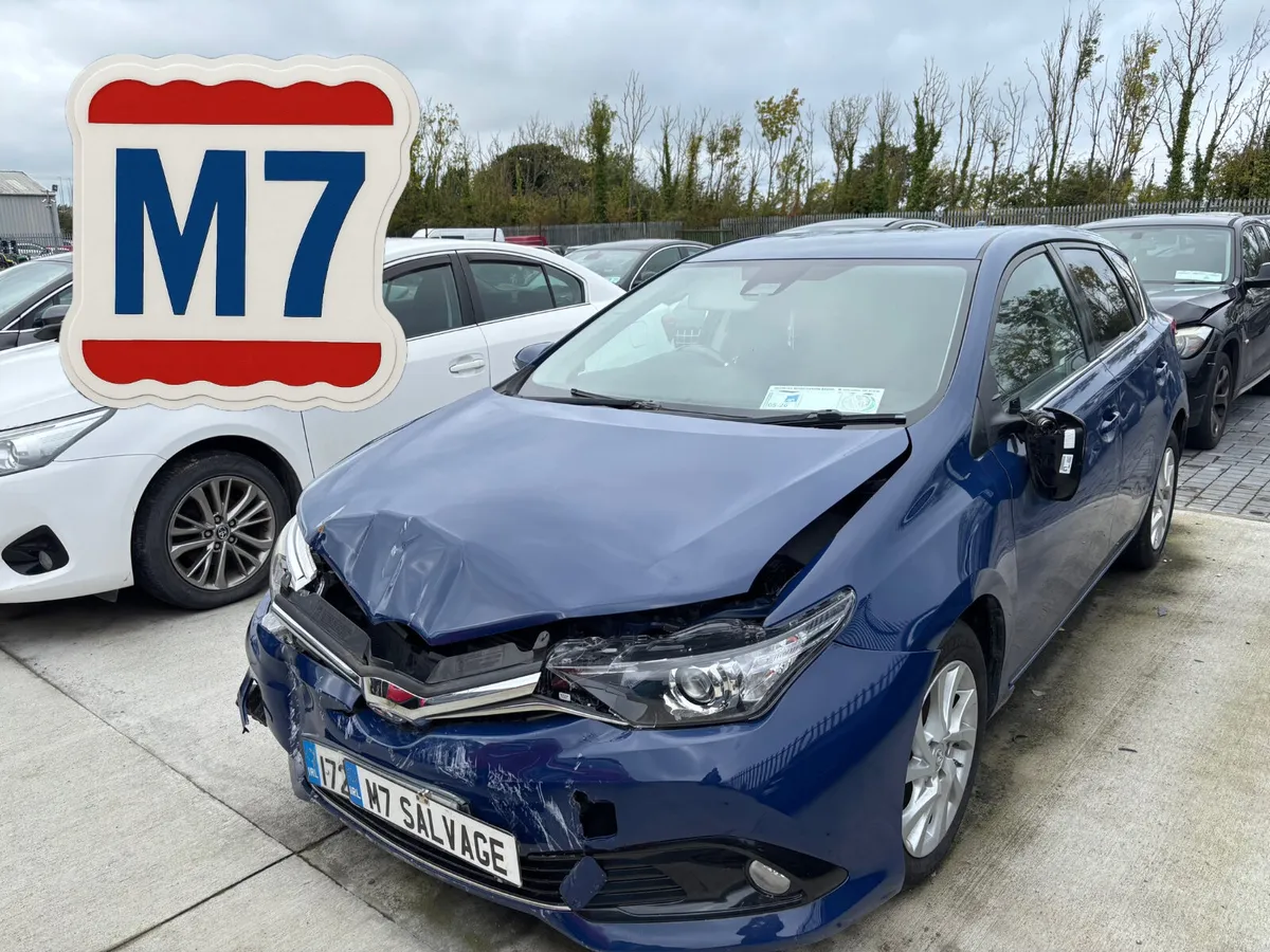 17 Auris icon 1.6 Diesel 180km NCT 6/27 Drives - Image 1