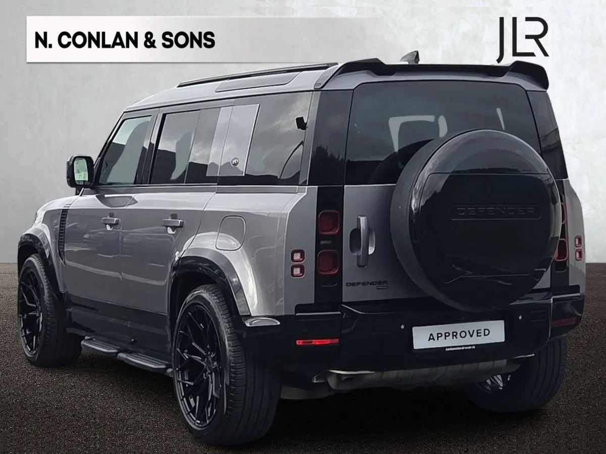 Land Rover Defender 110 Phev HSE  main Land Rover - Image 2