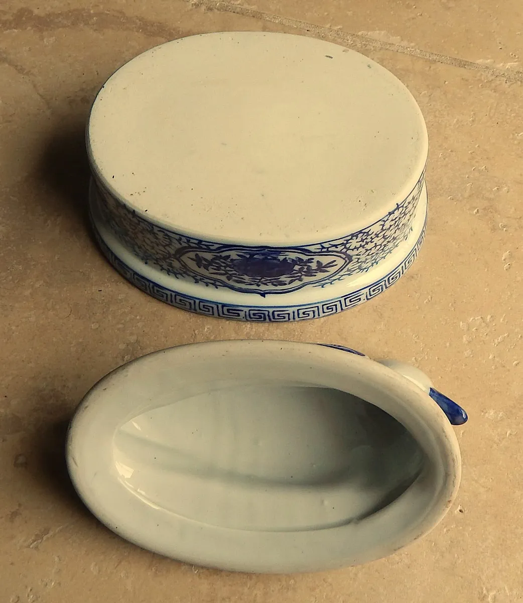 Vintage Chinese Style Ceramic Duck Tureen - Image 3