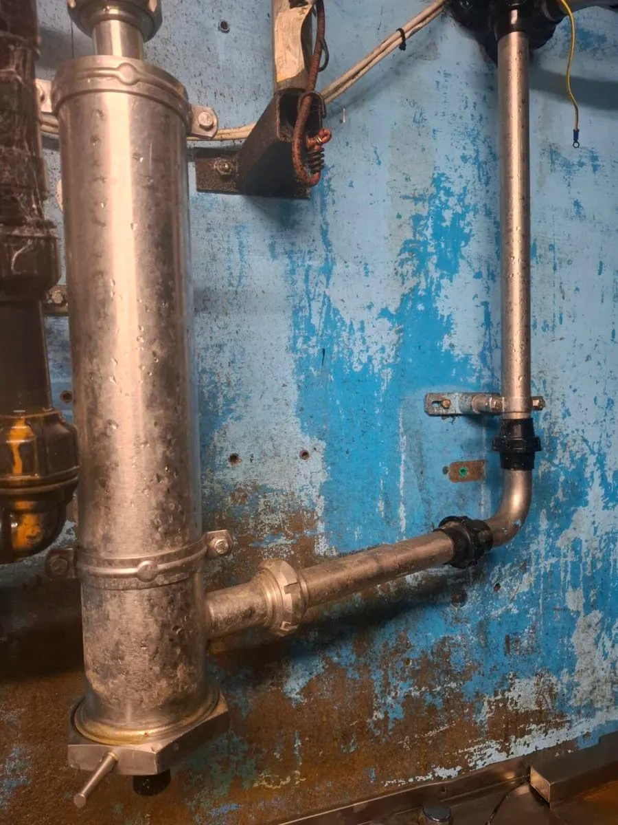 Milking parlour - Image 3