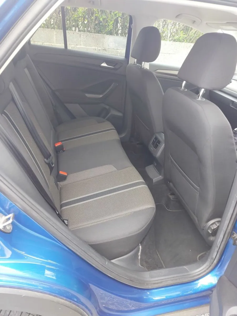 Volkswagen T-Roc 2019 - Image 4
