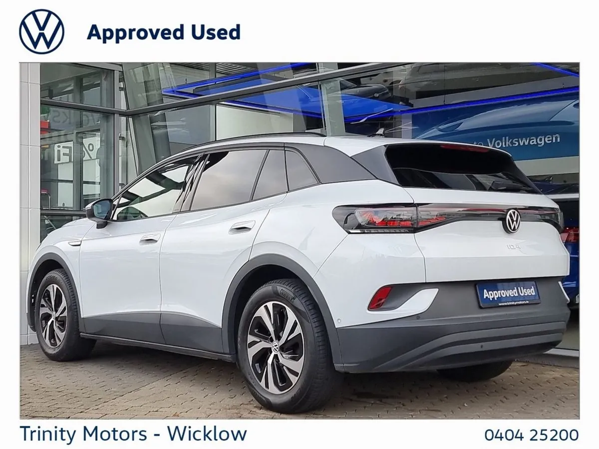 Volkswagen ID.4 Style Panoramic Roof 52kwh 148HP - Image 3
