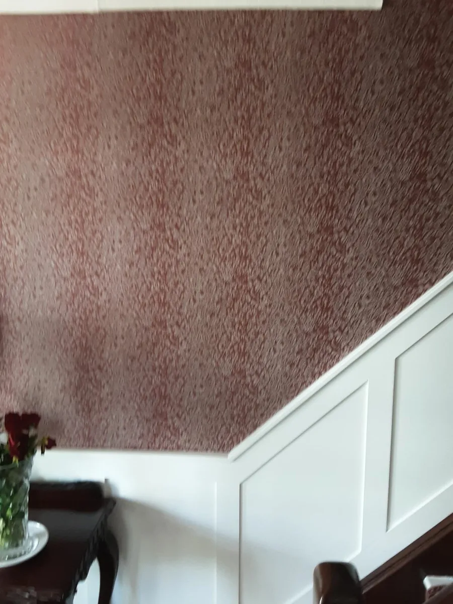 2 rolls of designer wallpaper unused - Image 1