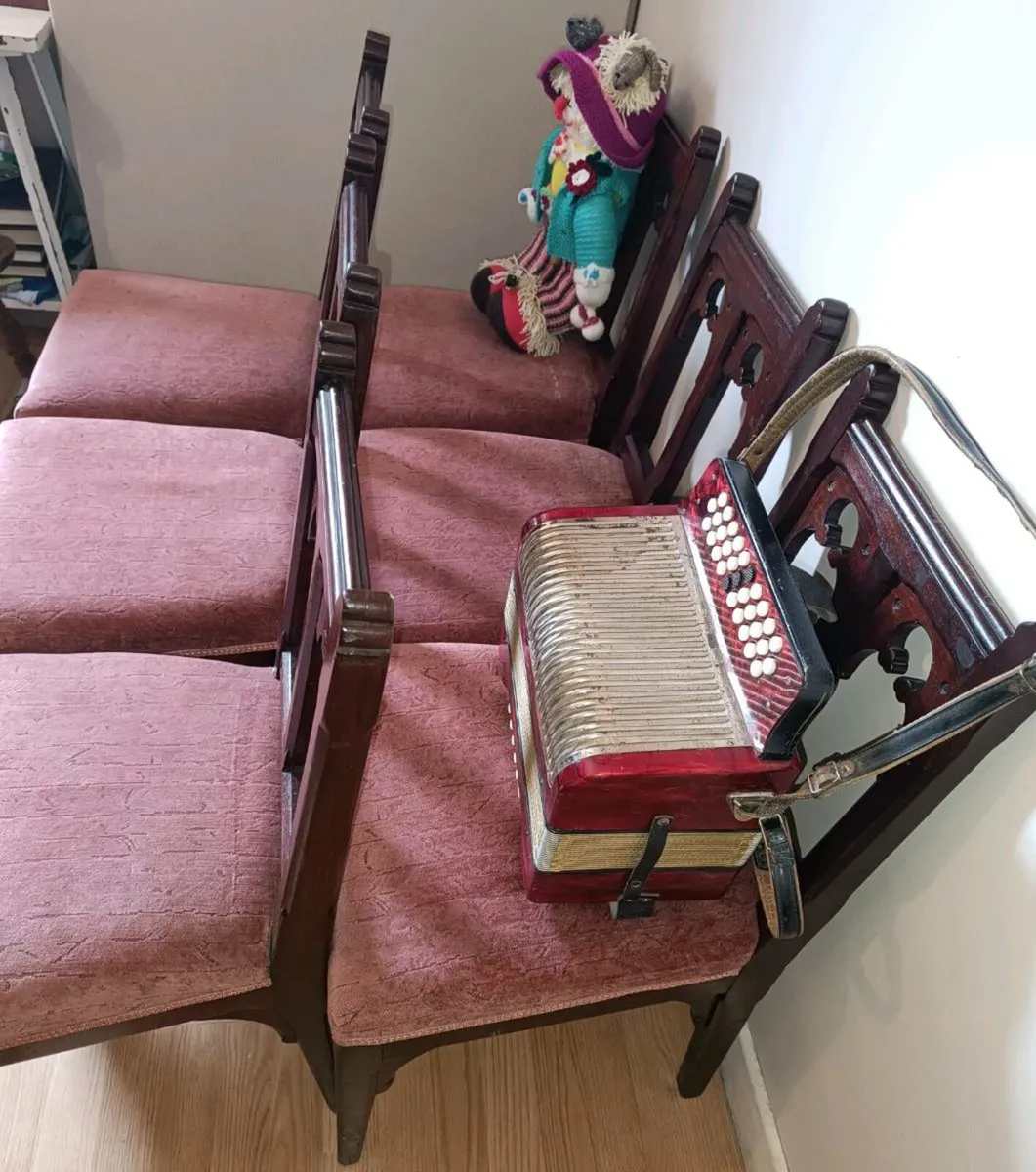 Church Chairs - Image 2