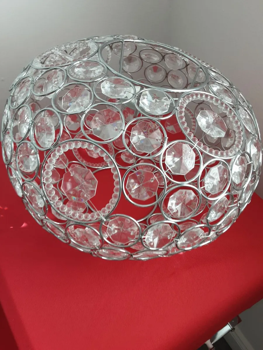 Detailed glass ceiling shade new - Image 2