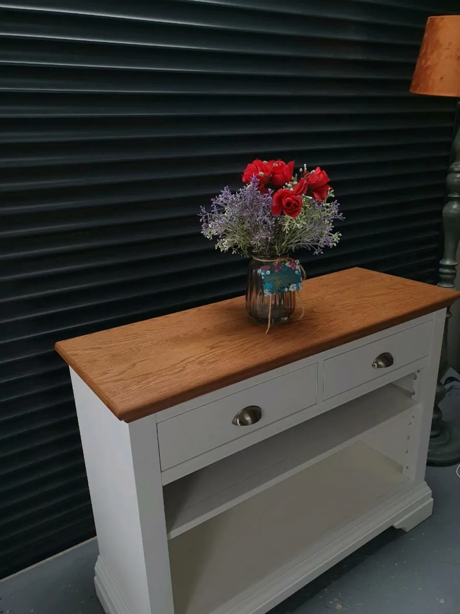 Solid oak sideboard - Image 1