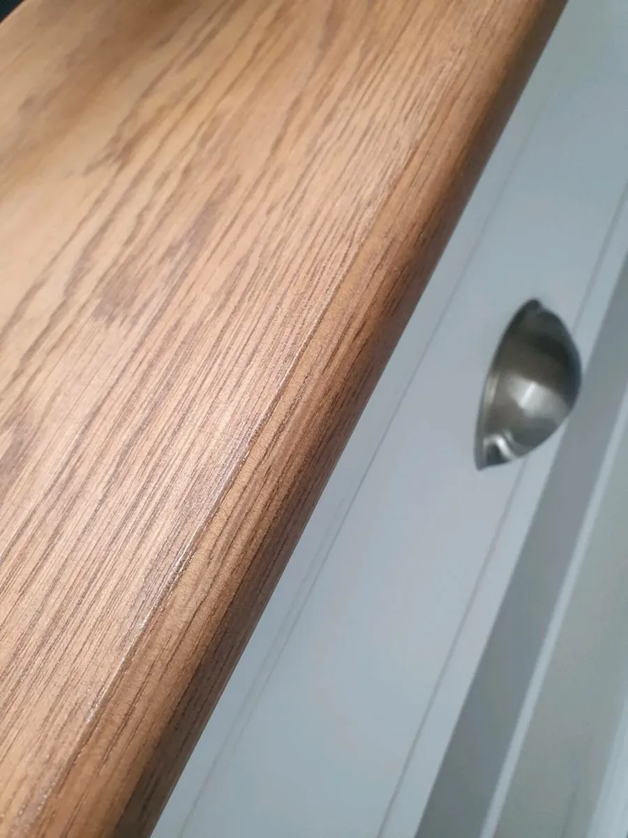 Solid oak sideboard - Image 3