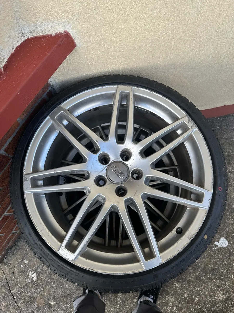 Set 19" 8.5j wheels Audi A4 open for offers - Image 2