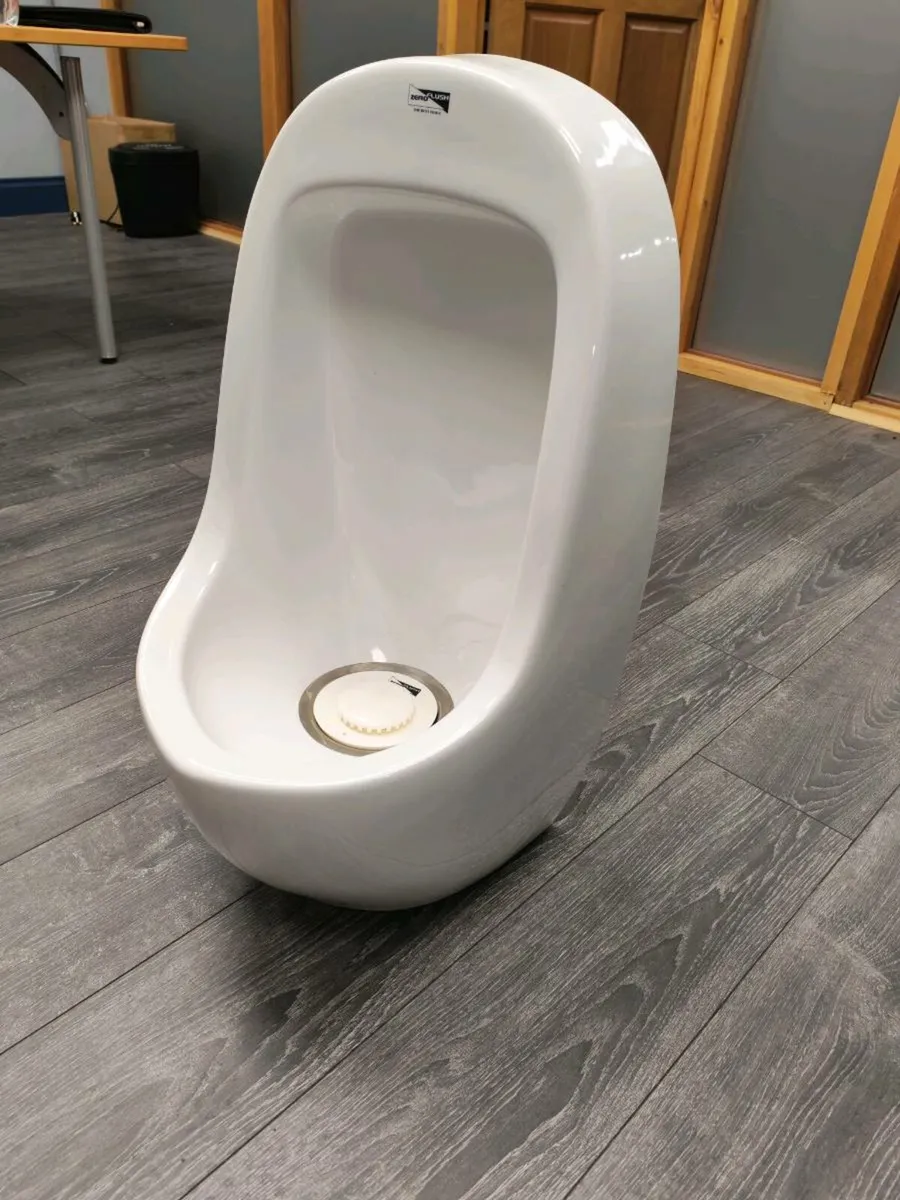 Urinals waterless - Image 2